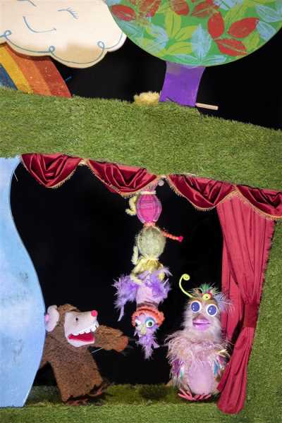 Umudunu Yitirmeyen Sığırcık, Antalya Devlet Tiyatrosu